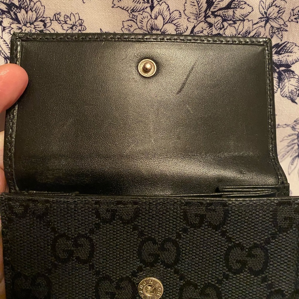 Gucci Jackie GG Black Canvas Compact Wallet w/Gunmetal Hardware - Picture 9 of 15